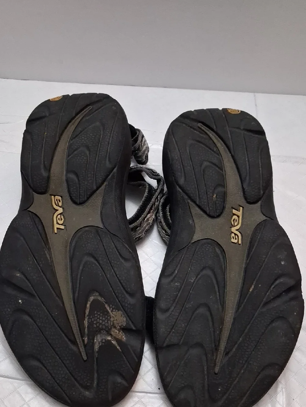 Teva Size 10 Men's Sandals with Gray Patterned Velcro Straps With Black Sole.